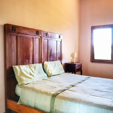 La Casa Delle Api * Scorrano (Apulia)